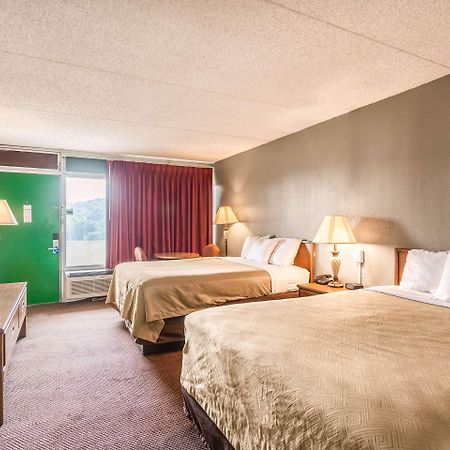 Rodeway Inn Renfro Valley Mount Vernon Экстерьер фото