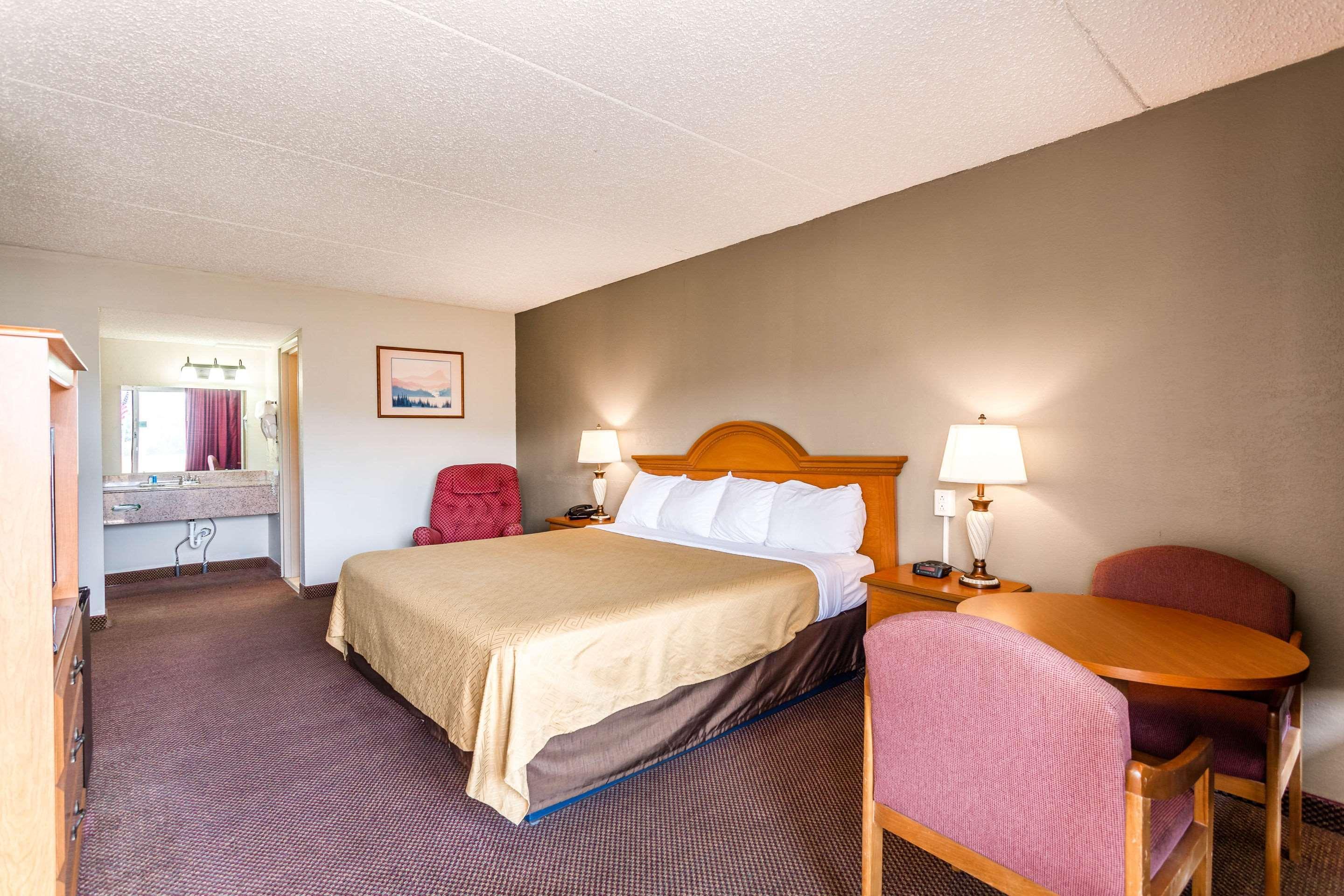 Rodeway Inn Renfro Valley Mount Vernon Экстерьер фото
