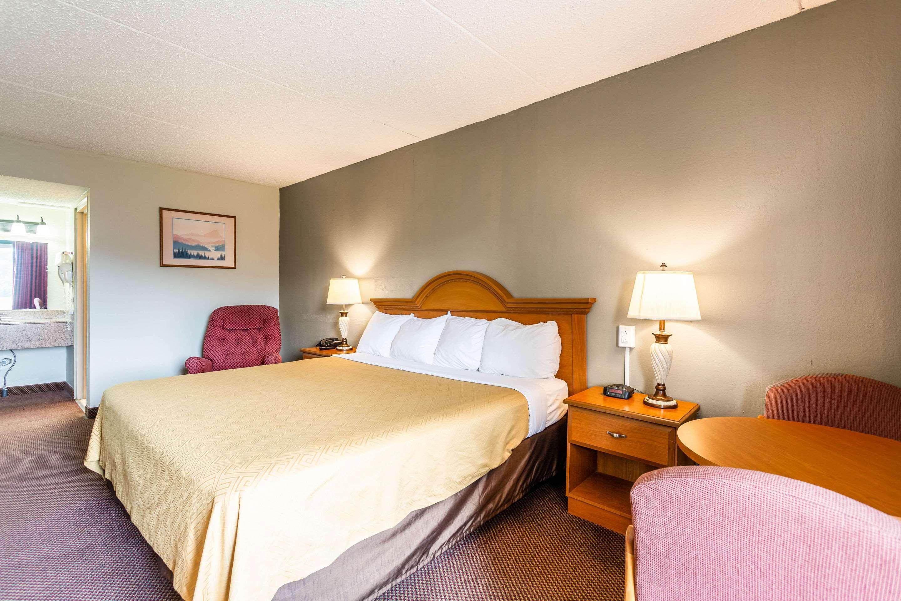 Rodeway Inn Renfro Valley Mount Vernon Экстерьер фото