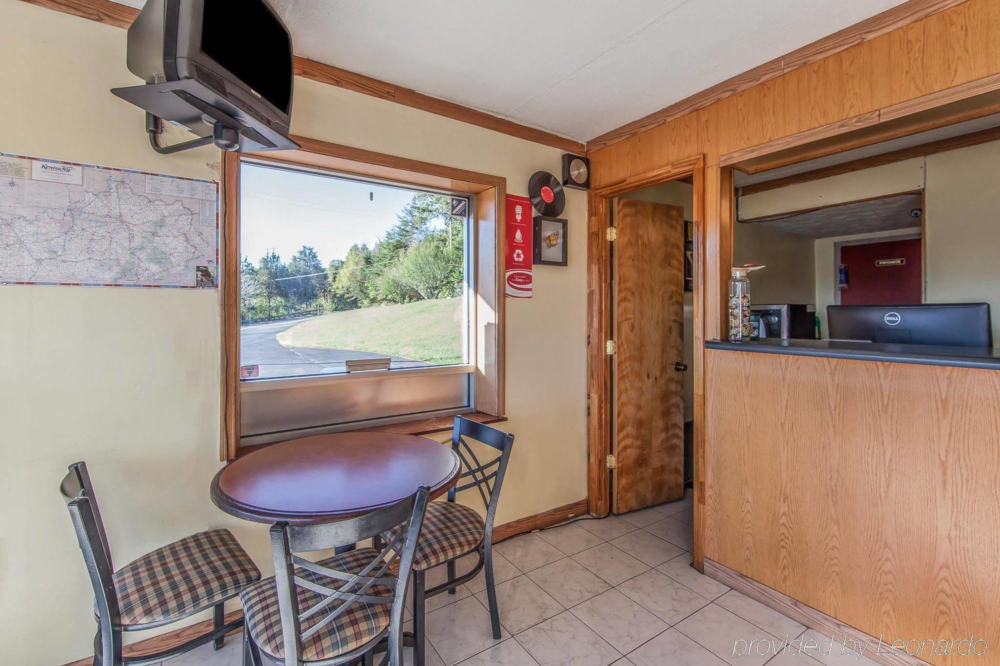 Rodeway Inn Renfro Valley Mount Vernon Экстерьер фото